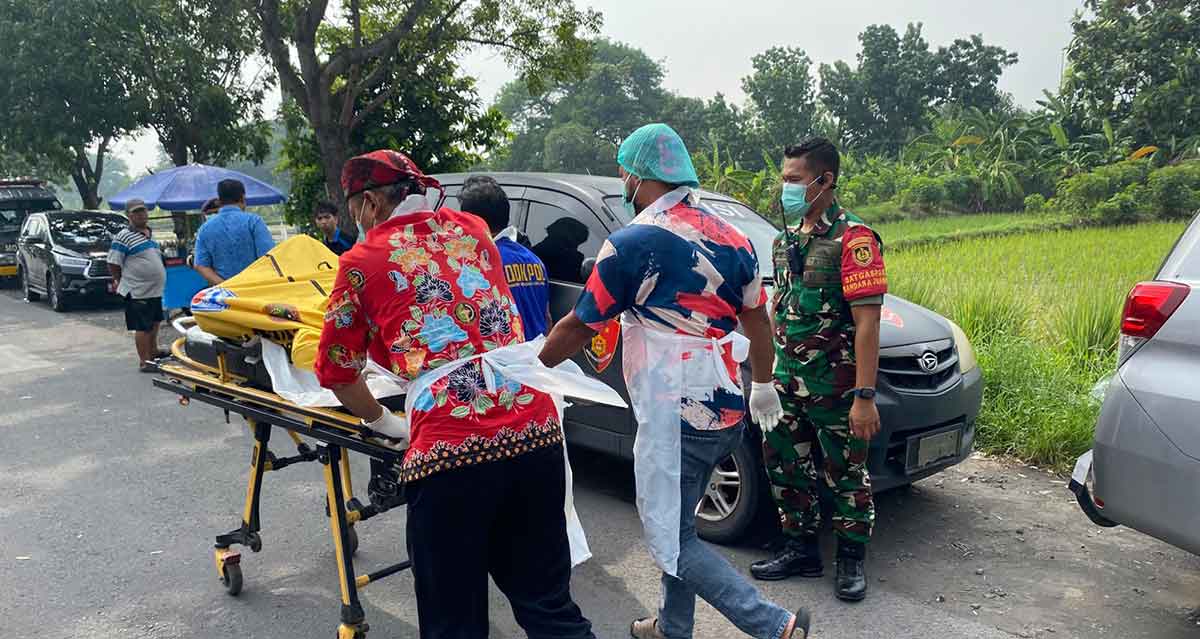 Evakuasi penemuan jenazah di area Terminal 1 Juanda.