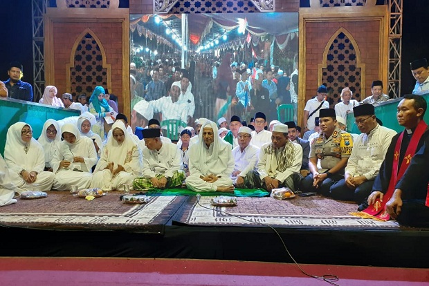 Ribuan Jemaah Hadiri Mojokerto Bersholawat