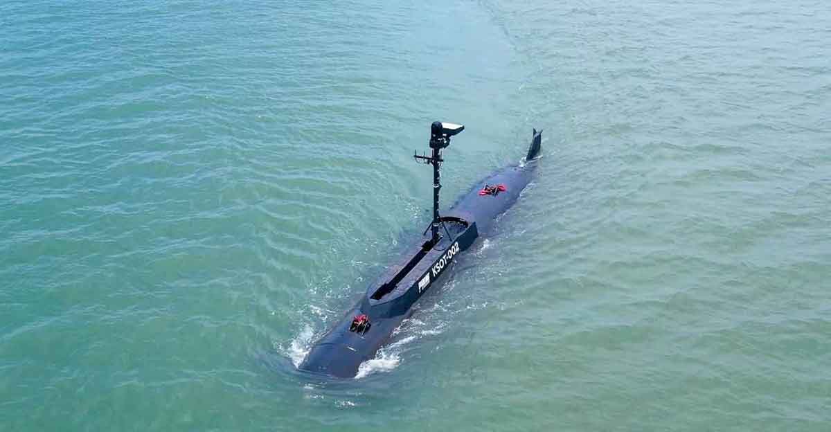 Uji penembakan torpedo KSOT yang berlangsung di perairan Koarmada II Surabaya. Foto: Humas PT. PAL Indonesia
