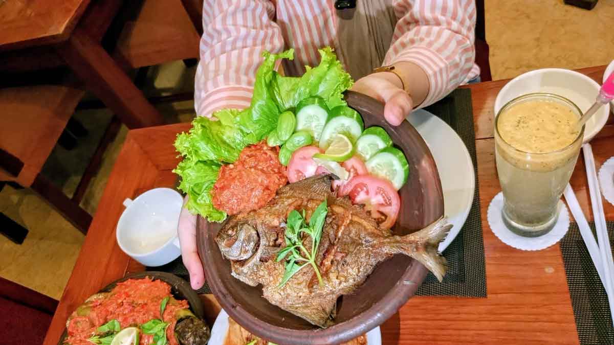 Salah satu masakan dalam Festival Sambelan Nusantara di Quds Royal Hotel, Surabaya.
