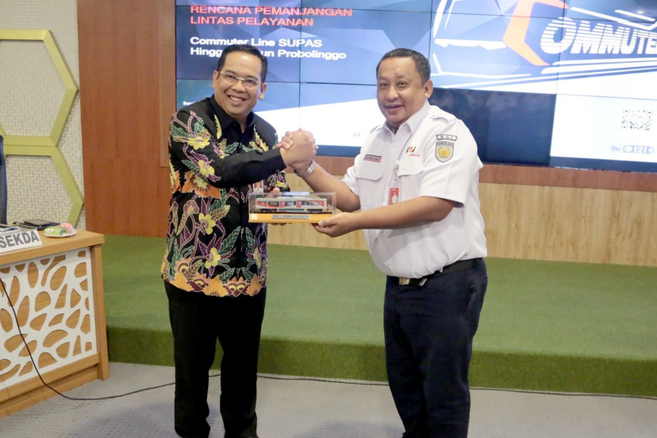 Dirut KCI saat menemui Wali Kota Probolinggo