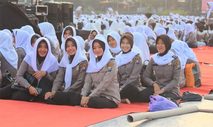 Peringati Tahun Baru Islam 1441 Hijriah, 2300 Polwan Berdoa untuk Kedamaian Indonesia