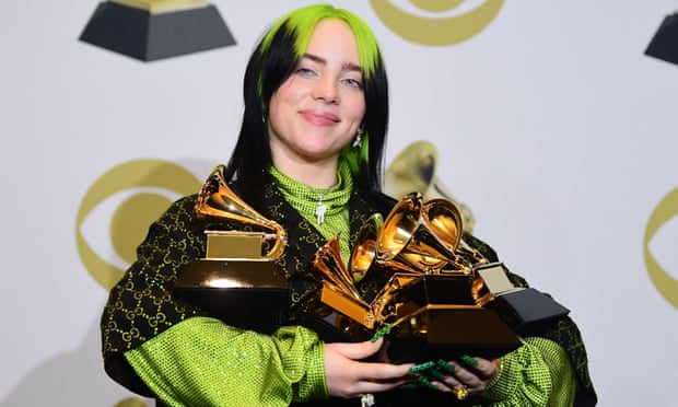 Billie Eilish memenangkan lima penghargaan, termasuk artis baru terbaik, album terbaik tahun ini dan lagu terbaik tahun ini di penghargaan Grammy tahunan ke-62. foto: Frederic J Brown / AFP melalui Getty Images