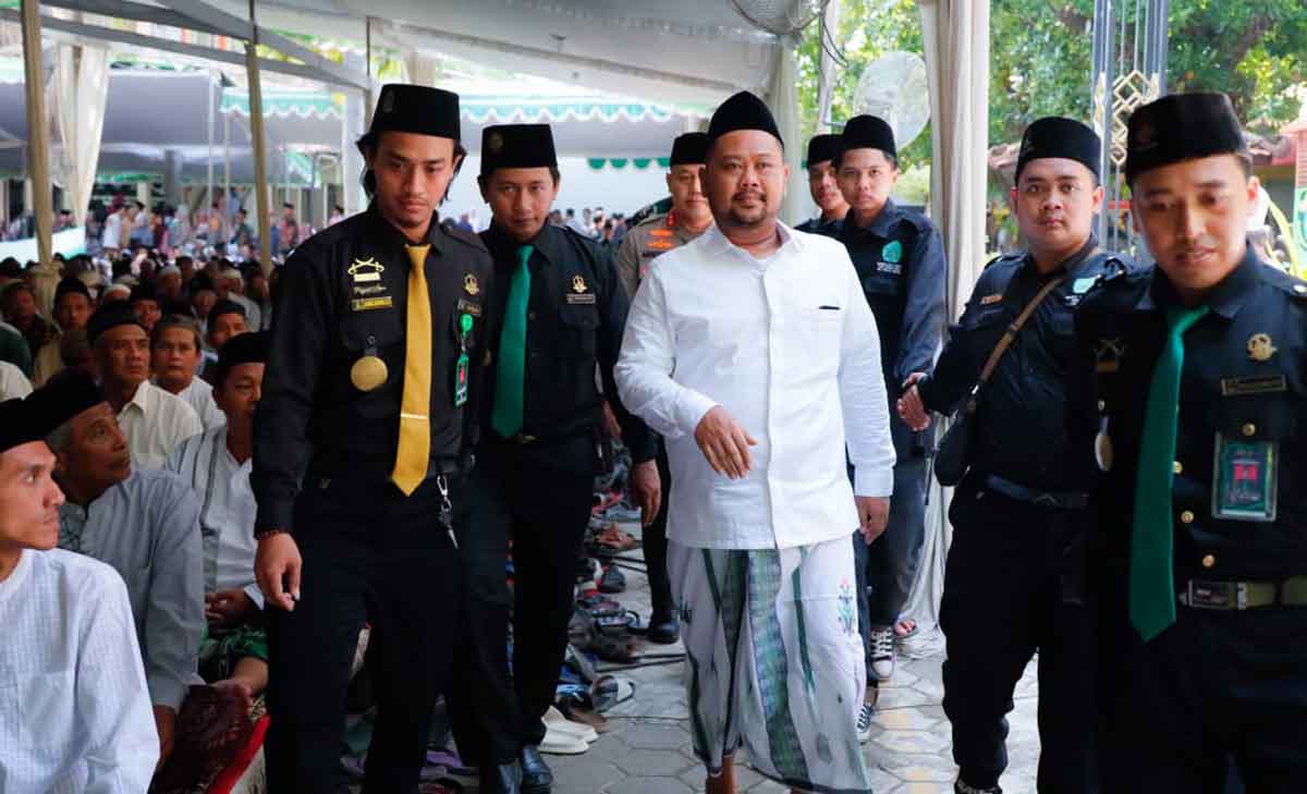 Bupati Gresik dan Ribuan Jamaah Hadiri Haul ke-125 KH Muhammad Sholeh Tsani Bungah