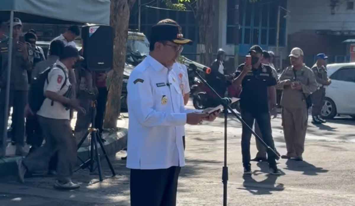 Bupati Pamekasan Pimpin Operasi Penertiban PKL