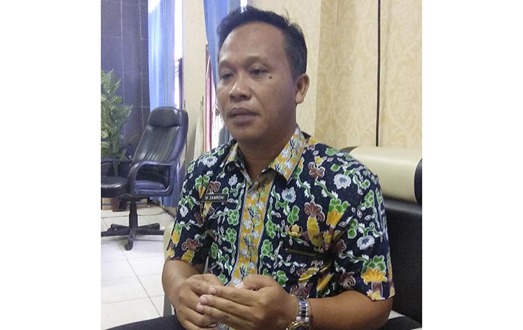 Muhammad Zamroni. foto: nur qomar/ bangsaonline.com