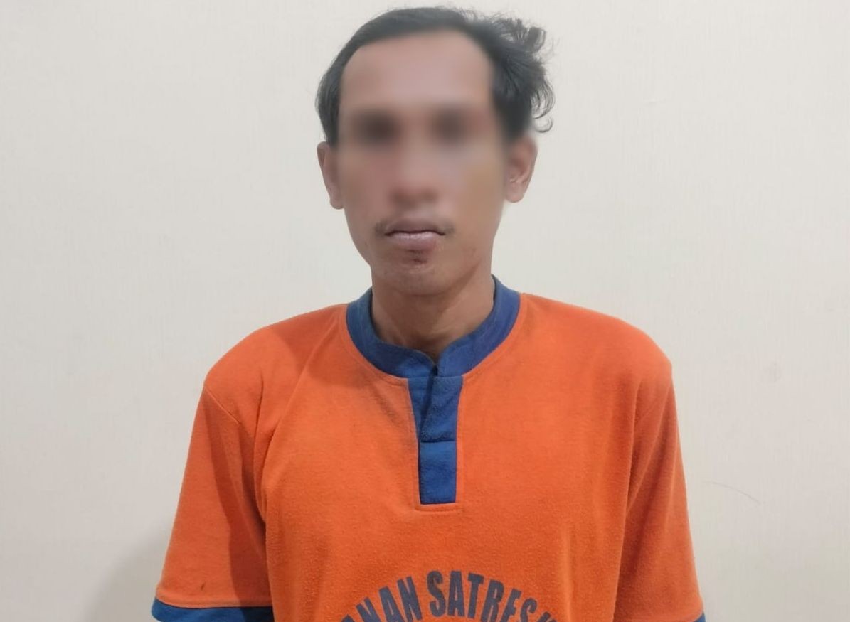 Pelaku inisial HS yang telah diamankan Polsek Gresik Kota