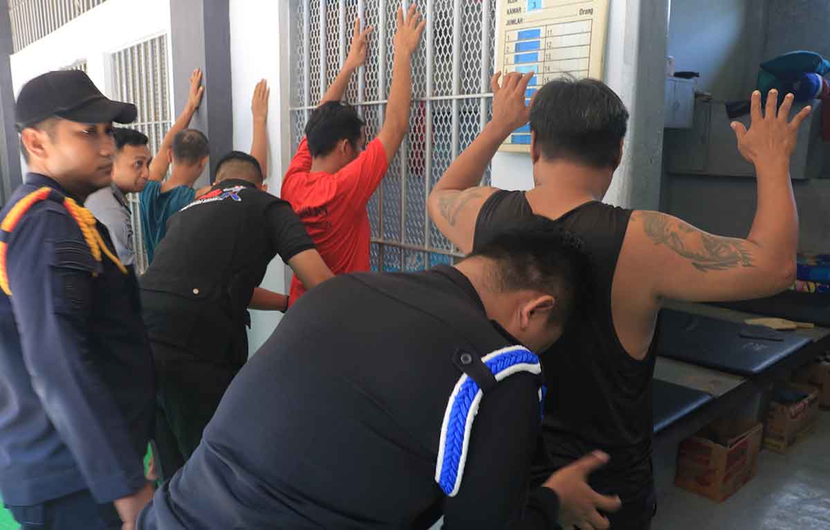 Razia yang dilakukan petugas Lasdaun atau Lapas Pemuda Madiun.