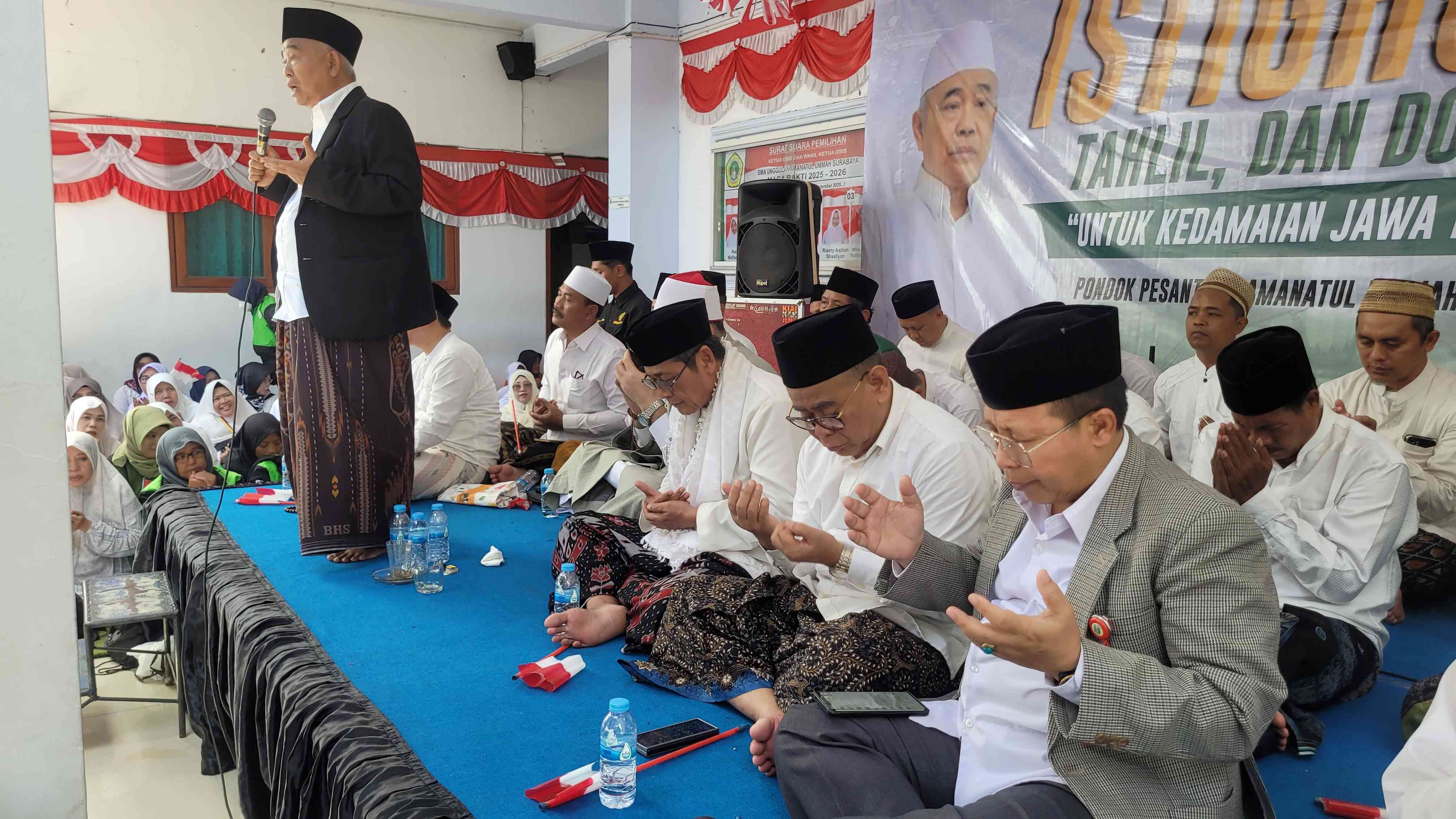 Di Depan Ribuan Massa Istighatsah Prof Kiai Asep Singgung Perjuangan Ikhlas Tak Minta Uang