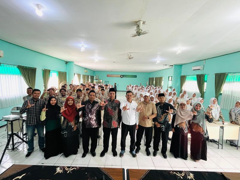 Diklat Jurnalistik yang diikuti 100 Siswa Terbaik MAN 2 Tuban