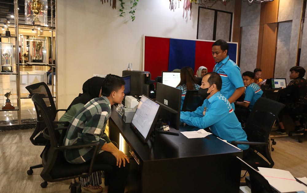 Layanan Adminduk Surabaya. Foto: Ist.