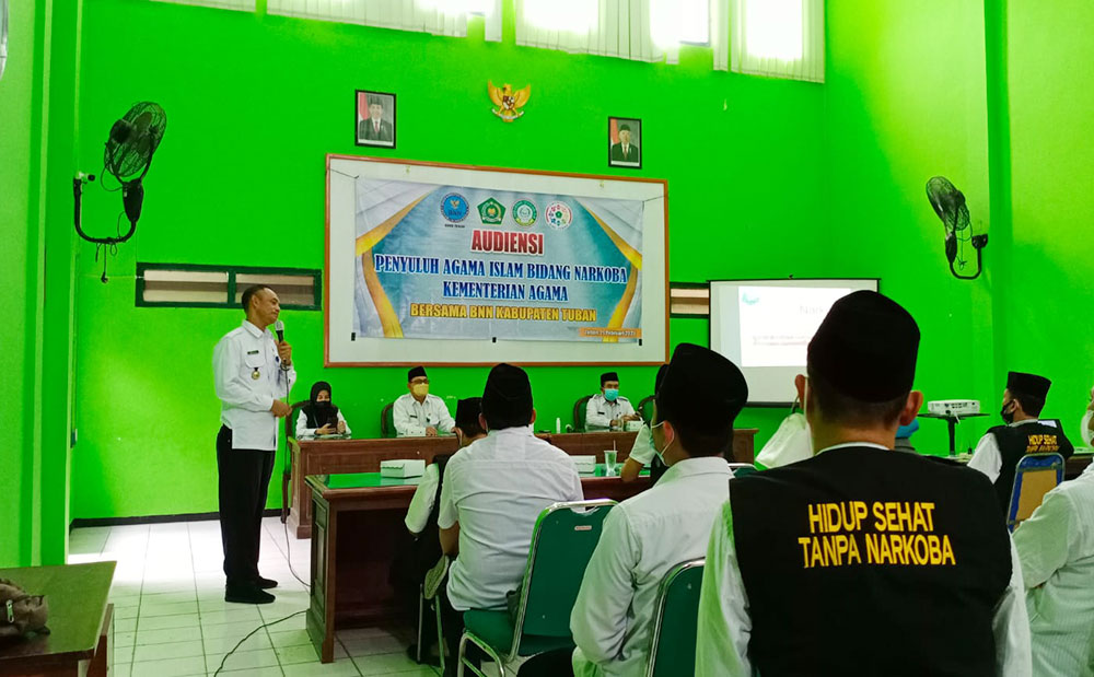 Edukasi tentang penyalahgunaan narkotika bagi Penyuluh Agama Islam, Senin (21/2).
