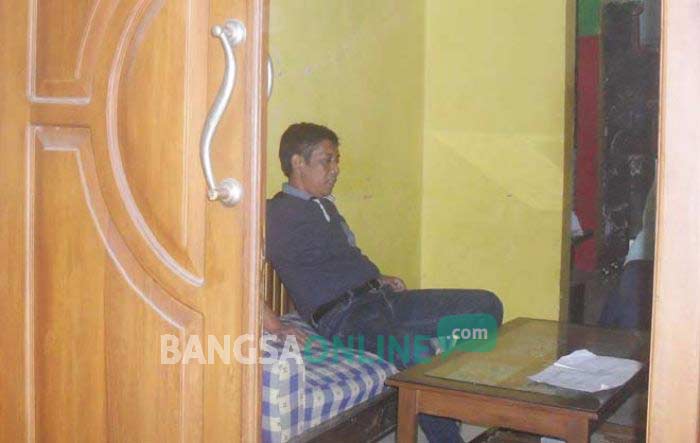 Oknum PNS Disdik Banyumas Digerebek Warga, Kepergok Berduaan di Rumah Janda