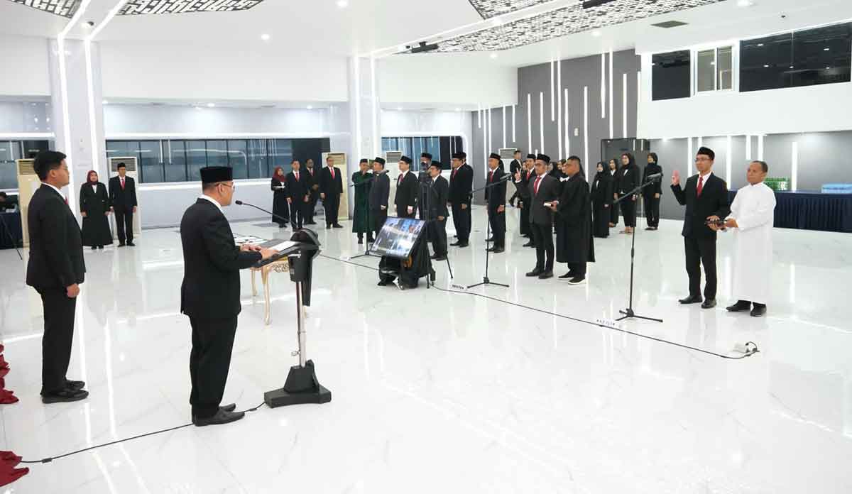 Wamen ATR/BPN saat melantik 78 pejabat fungsional.