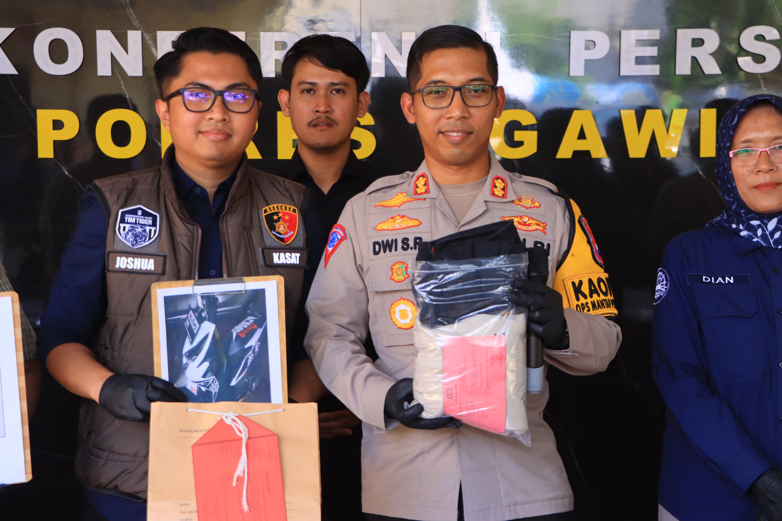 Rilis pers Polres Ngawi pengungkapan kasus pelecehan seksual