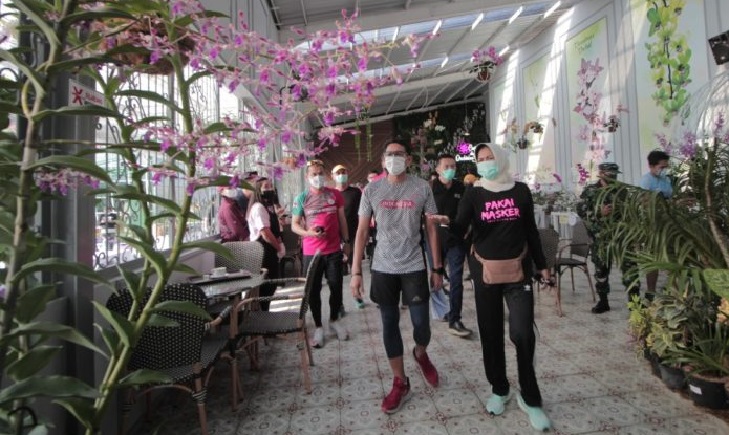 Menparekraf Sandiaga Uno mengunjungi Batu Love Garden didampingi Wali Kota Batu Dewanti Rumpoko.