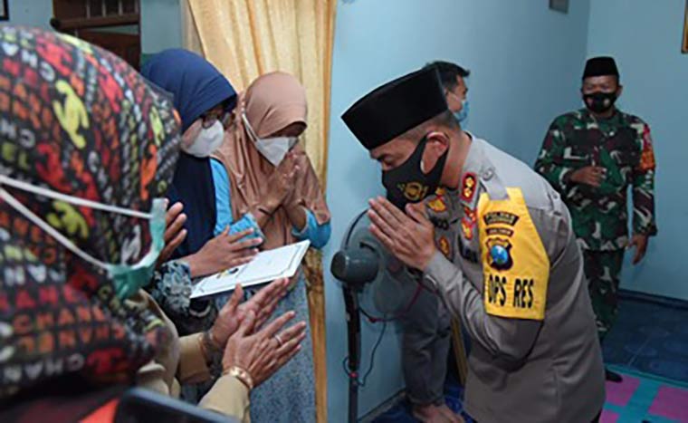 11 Kapolres di Jatim Peduli Keluarga Korban KRI Nanggala 402