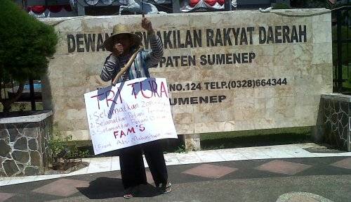 Peringati Hari Tani Nasional, Mahasiswa di Sumenep Demo Tunggal