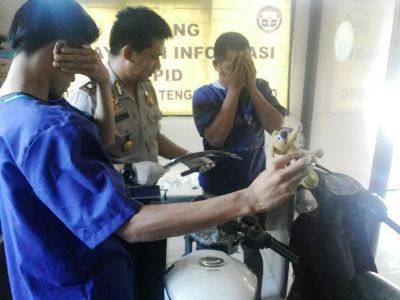 ?Maling motor dan barang bukti. Foto:rusmiyanto/BANGSAONLINE