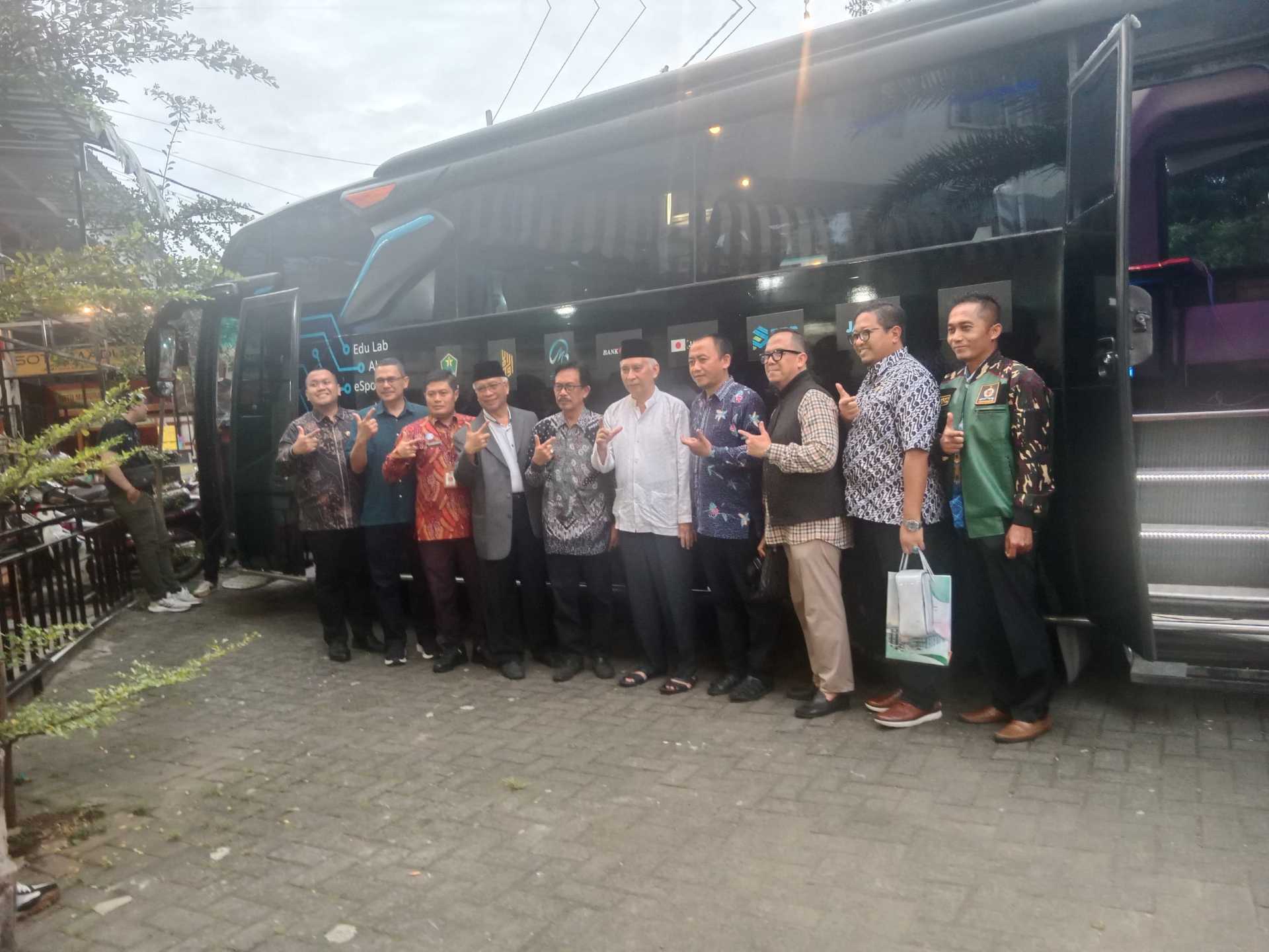 Dukung Percepatan Swasembada Pangan, PT GCS Support Terciptanya Smart Farming Minilab
