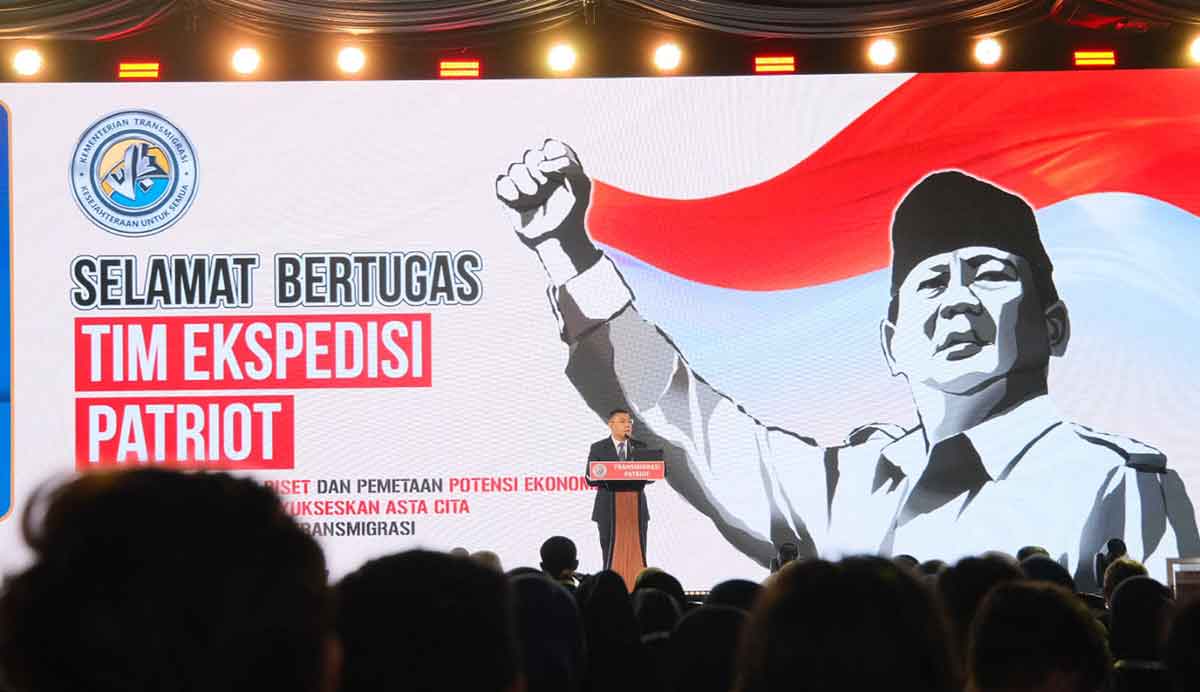 Wamen ATR/BPN saat memberi sambutan.