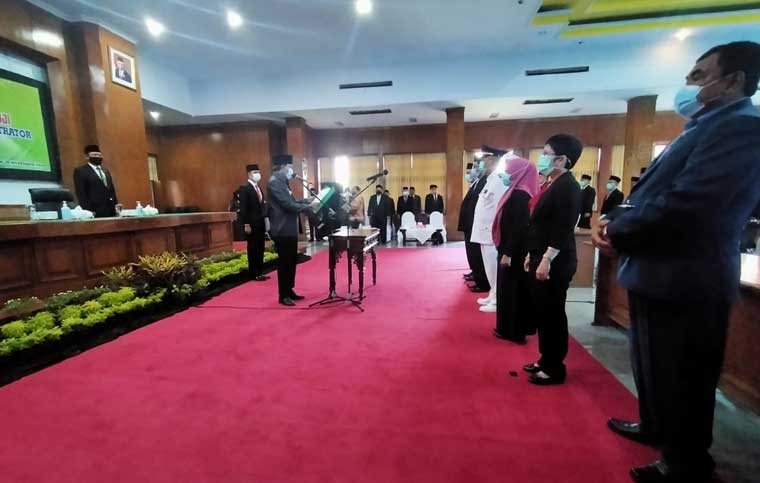 Mutasi di Gedung Serba Guna (GSG) Pemkab Pasuruan, Jumat (13/11/2020).