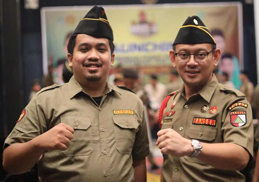 Ali Mannagalli (kiri) bersama Gus Syafiq Kasatkornas. (Ist)