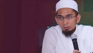 Ustad Adi Hidayat. Foto: Akhyar TV