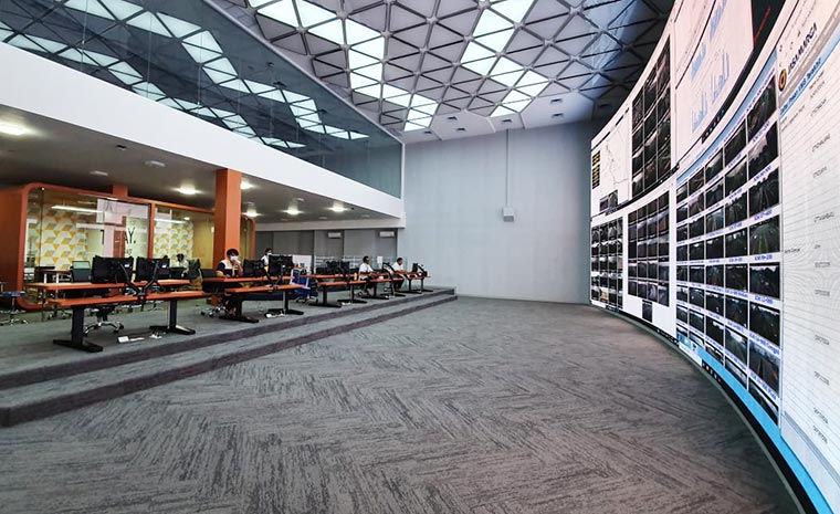 Jasa Marga Tollroad Command Center (JMTC) menjadi Command Center lalu lintas jalan tol berbasis Intelligent Transportation System (ITS) pertama dan terlengkap di Indonesia.