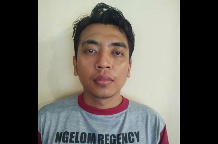 Tersangka Jensen Erfan Yulianto (29) diamankan di Mapolresta Sidoarjo.