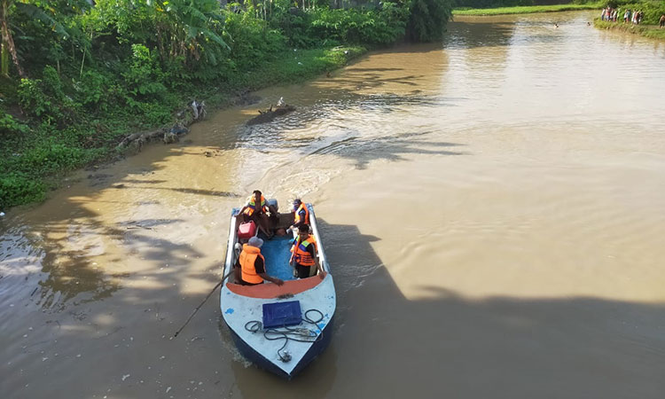 Proses pencarian korban masih terus berlangsung. (foto: ist)