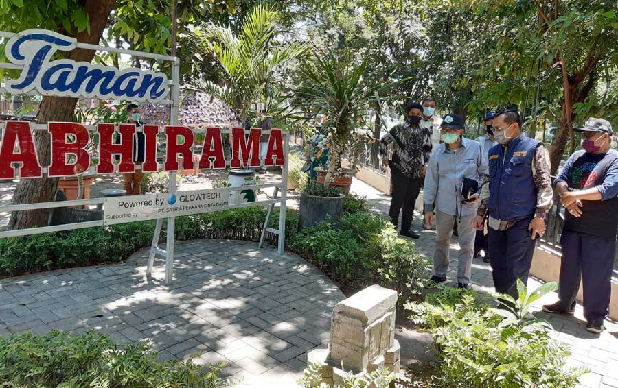 Pastikan Penerapan Prokes, Pj Bupati Sidoarjo Sidak Taman Abhirama