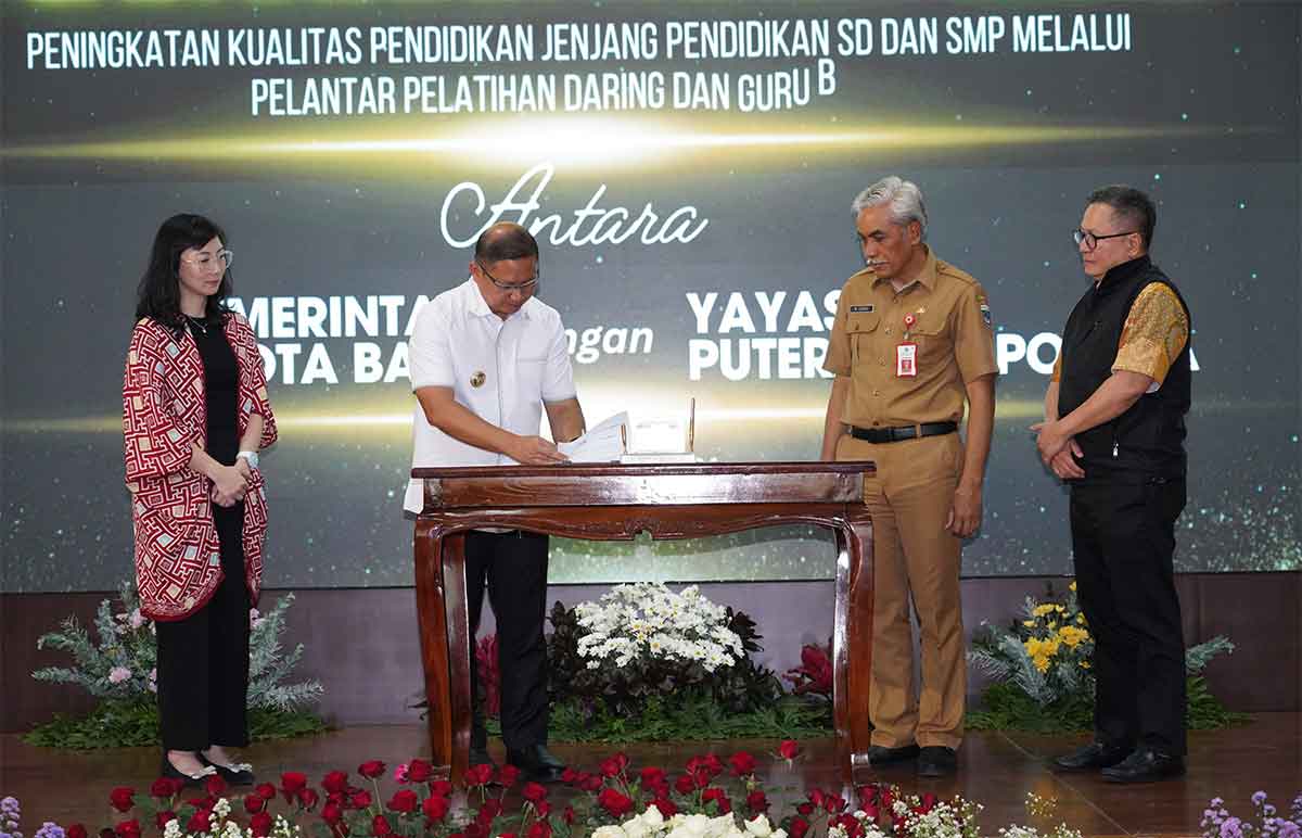 Perjanjian kerja sama terkait peningkatan kualitas pendidikan di Kota Batu.